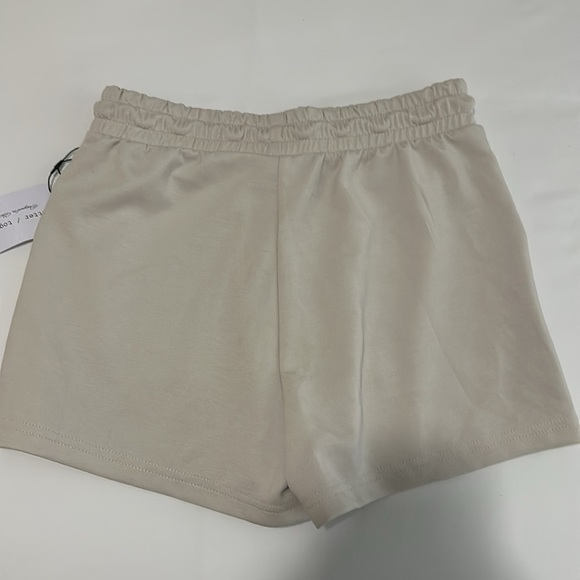 NWT Better Together Beige Women's Lounge Shorts Size M - Picture 8 of 8